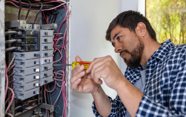 Best Affordable Emergency Electrician  in Glenview, IL